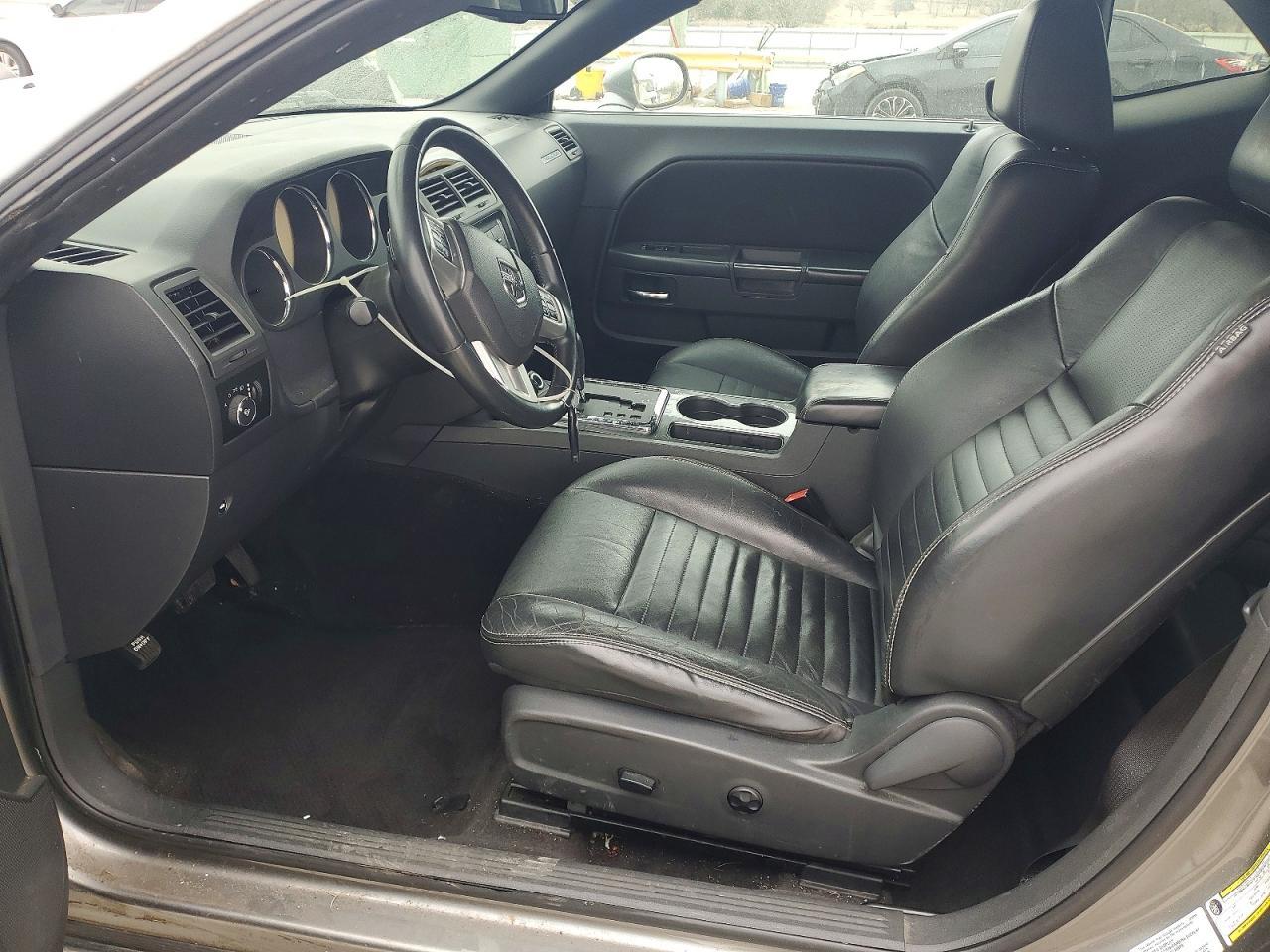 2011 Dodge Challenger - Image 7