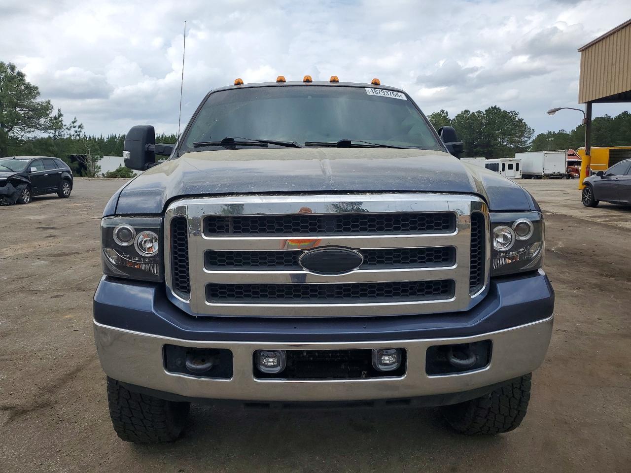 2005 Ford F-250 Supe - Image 5