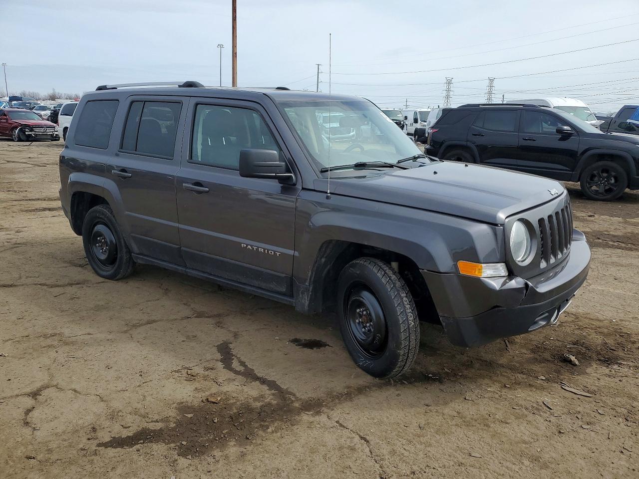 2016 Jeep Patriot Latitude - Image 4