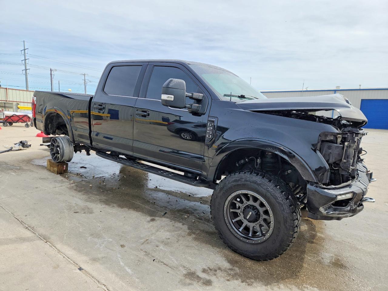 2022 Ford F250 Super Duty - Image 4