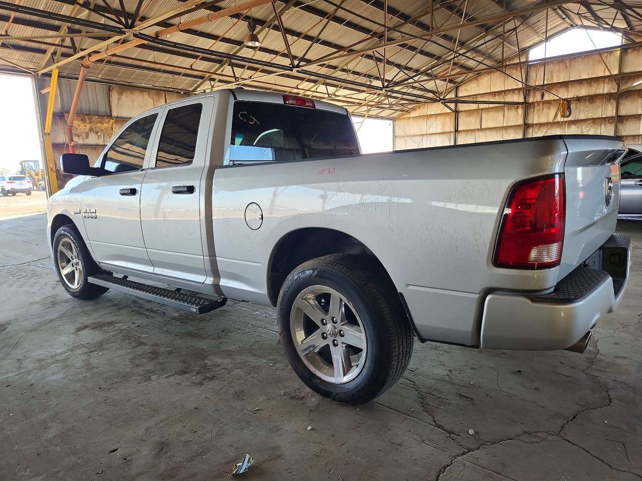 2018 Ram 1500 St - Фото 2