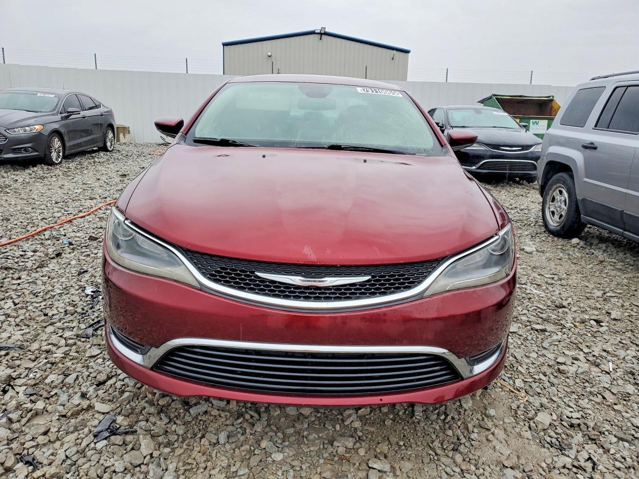 2016 Chrysler 200 Limited - Фото 5