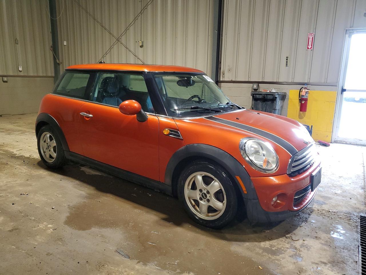 2011 Mini Cooper - Image 4