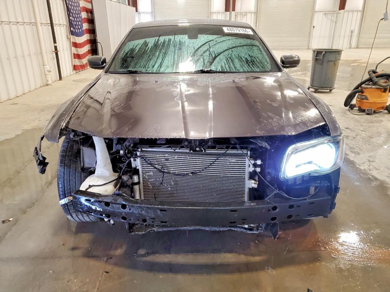 2017 Chrysler 300 S - Image 5