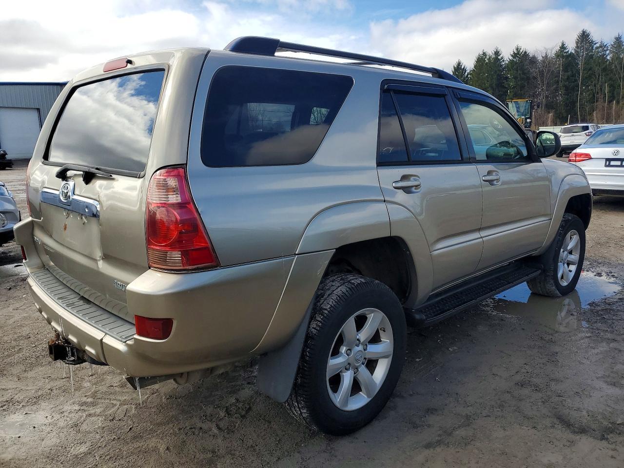 2005 Toyota 4Runner Sr5 - Image 3