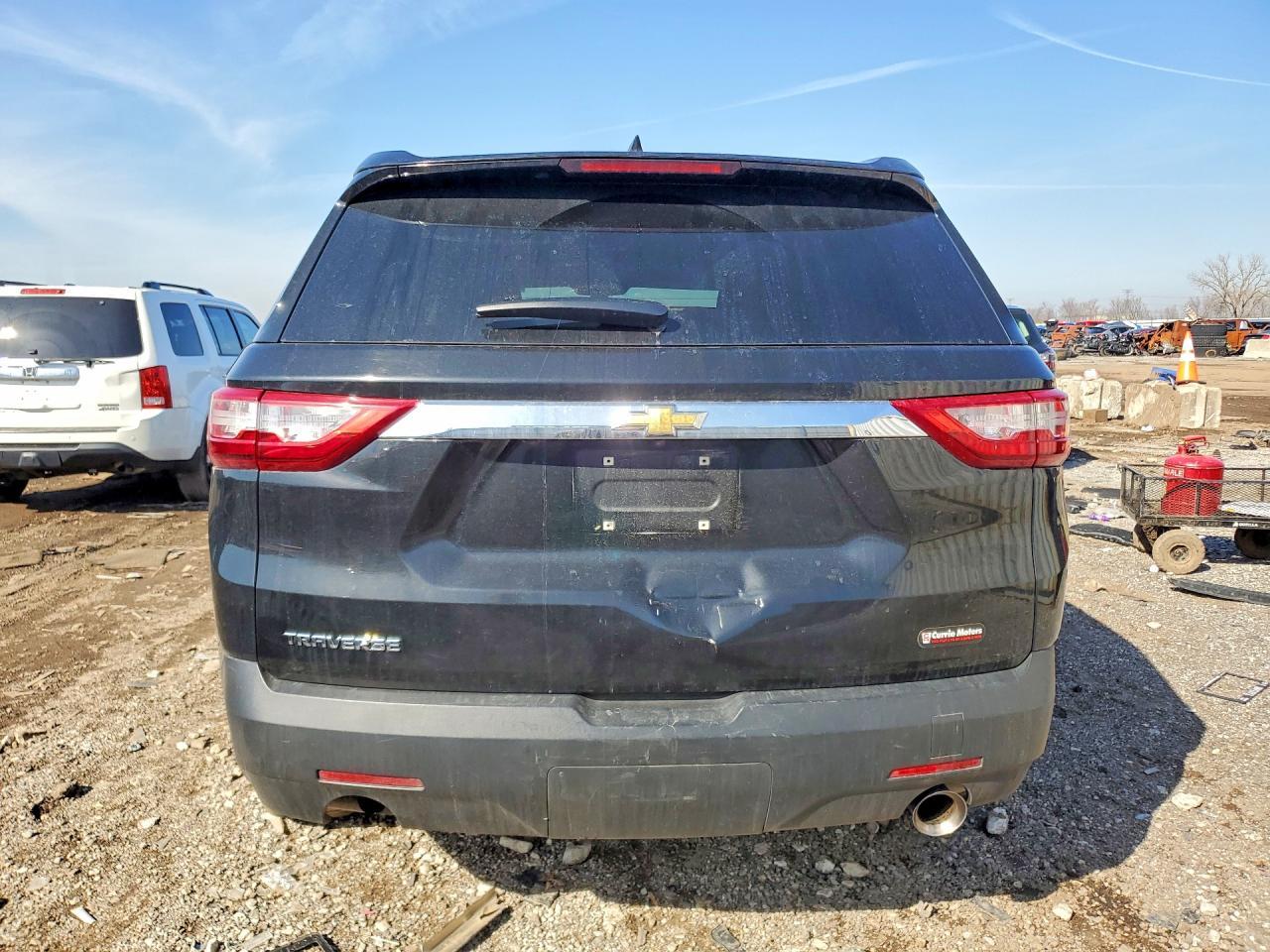 2018 Chevrolet Traverse Ls - Image 6