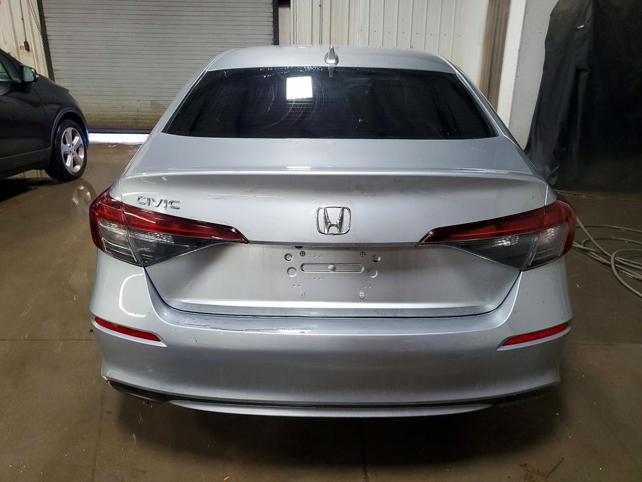 2025 Honda Civic Lx - Image 6