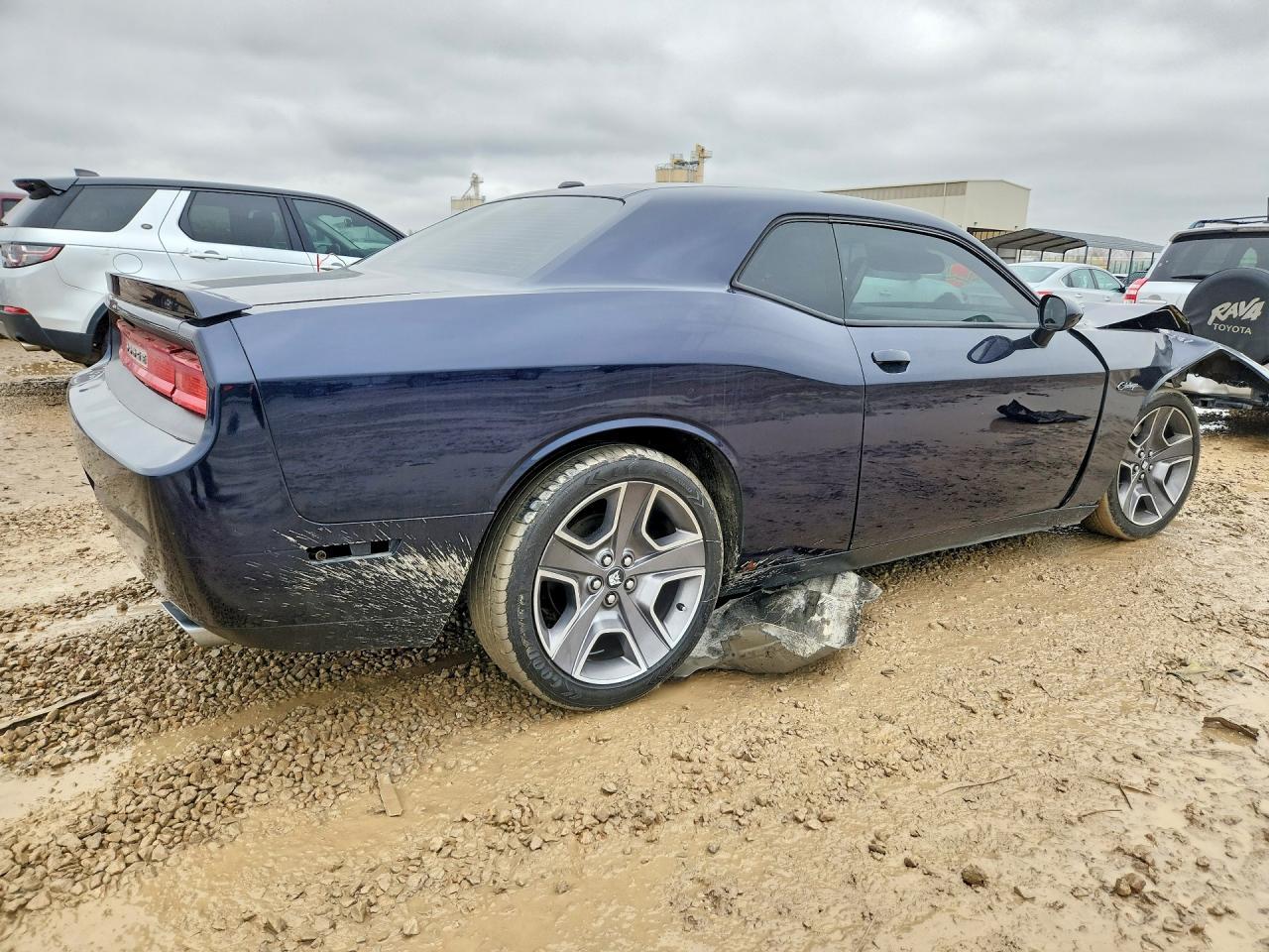 2012 Dodge Challenger R - Image 3