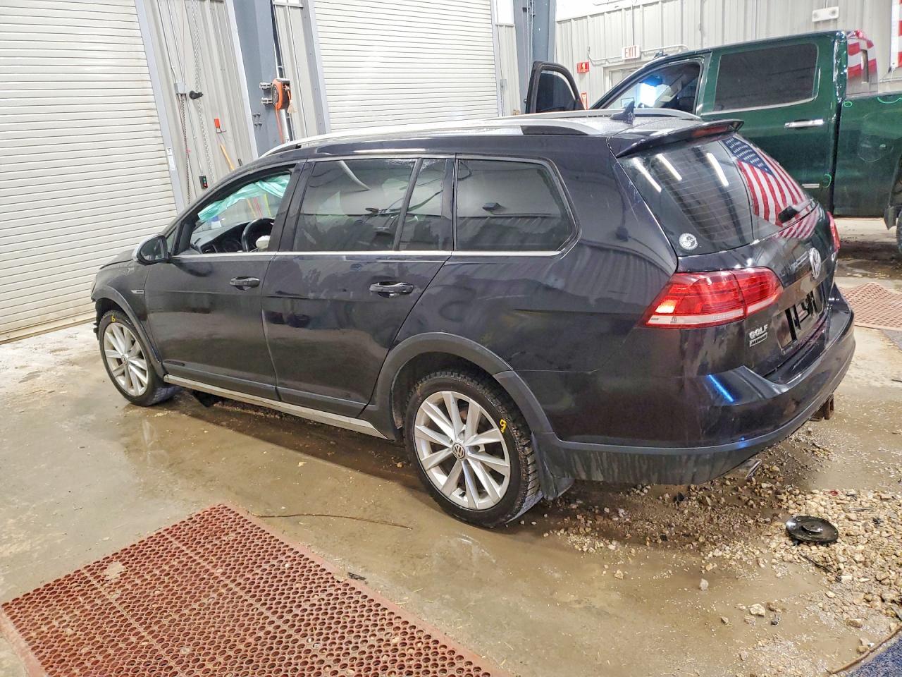 2018 Volkswagen Golf Alltrack S - Фото 2