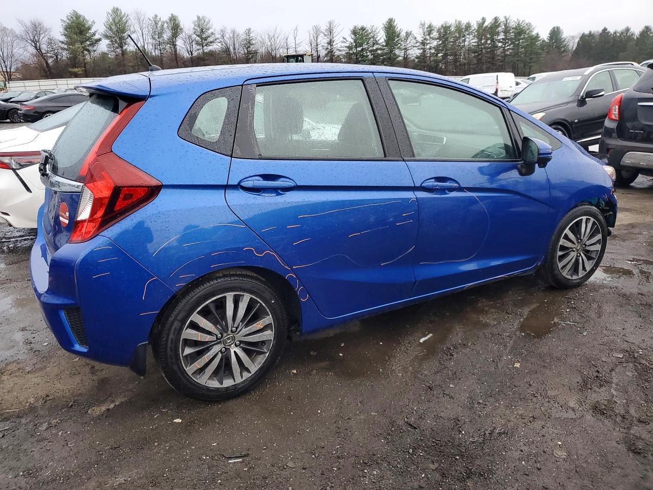 2015 Honda Fit Ex - Image 3