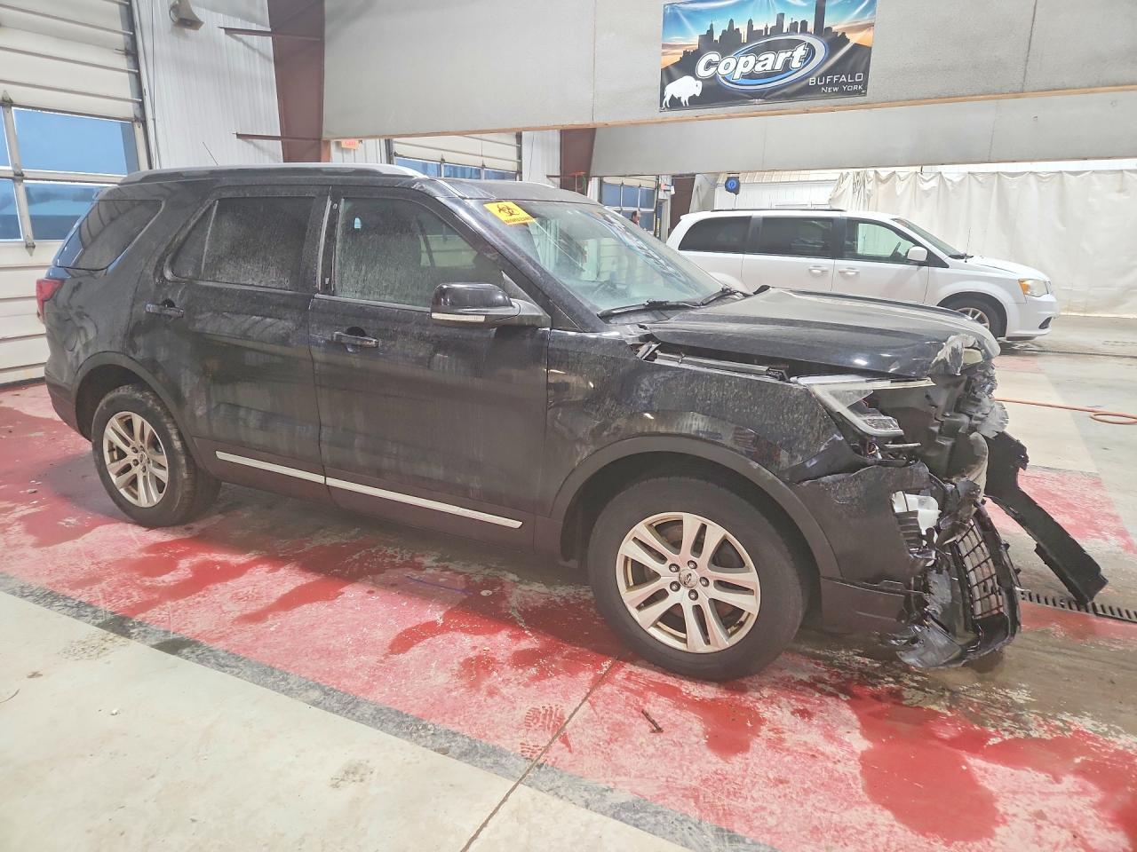 2018 Ford Explorer Xlt - Фото 4