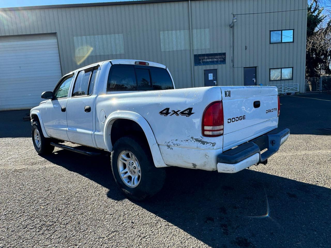 2003 Dodge Dakota Quad Sport - Image 3
