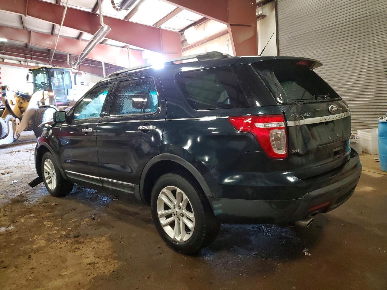 2014 Ford Explorer Xlt - Image 2