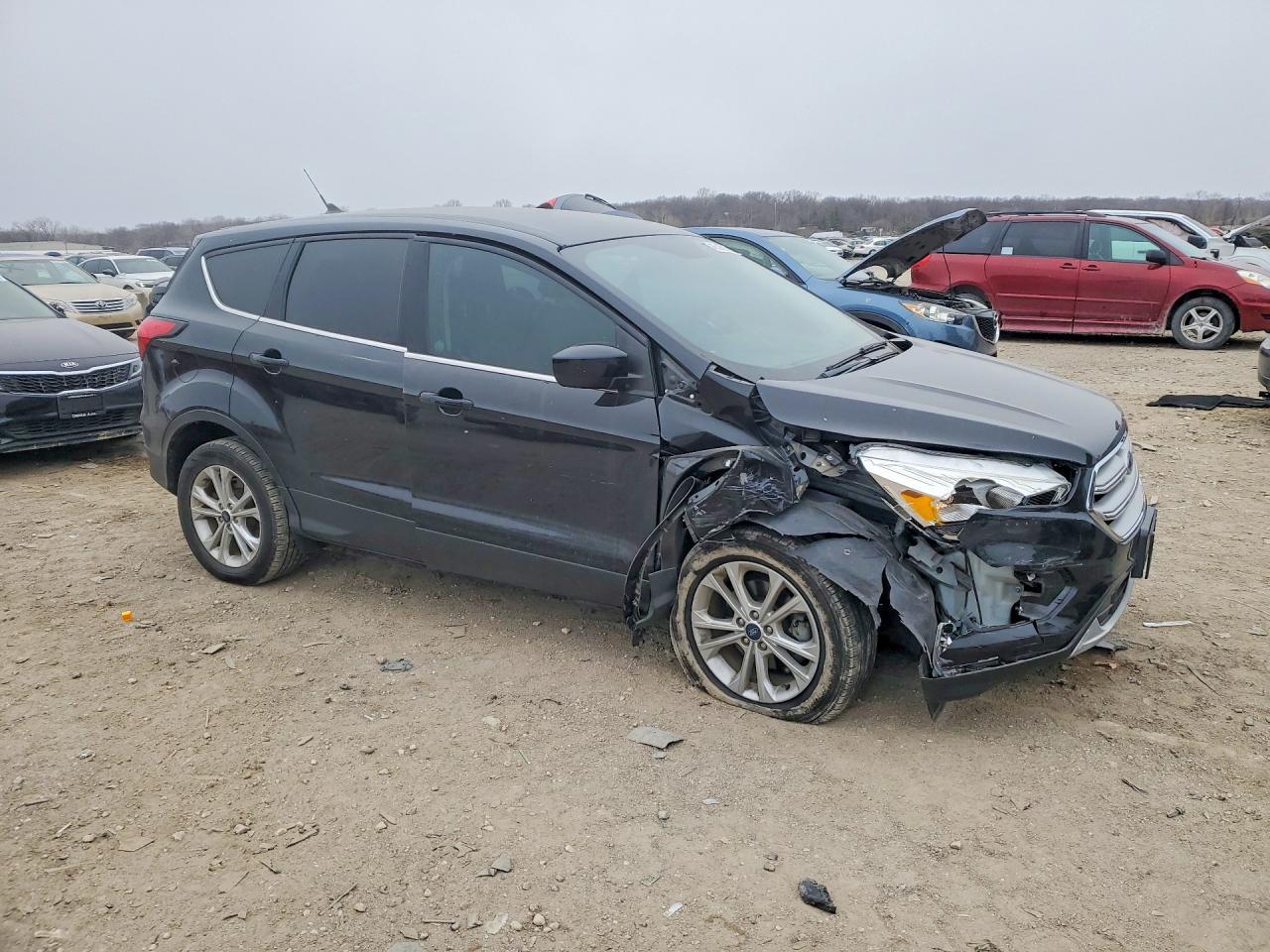 2019 Ford Escape Se - Фото 4