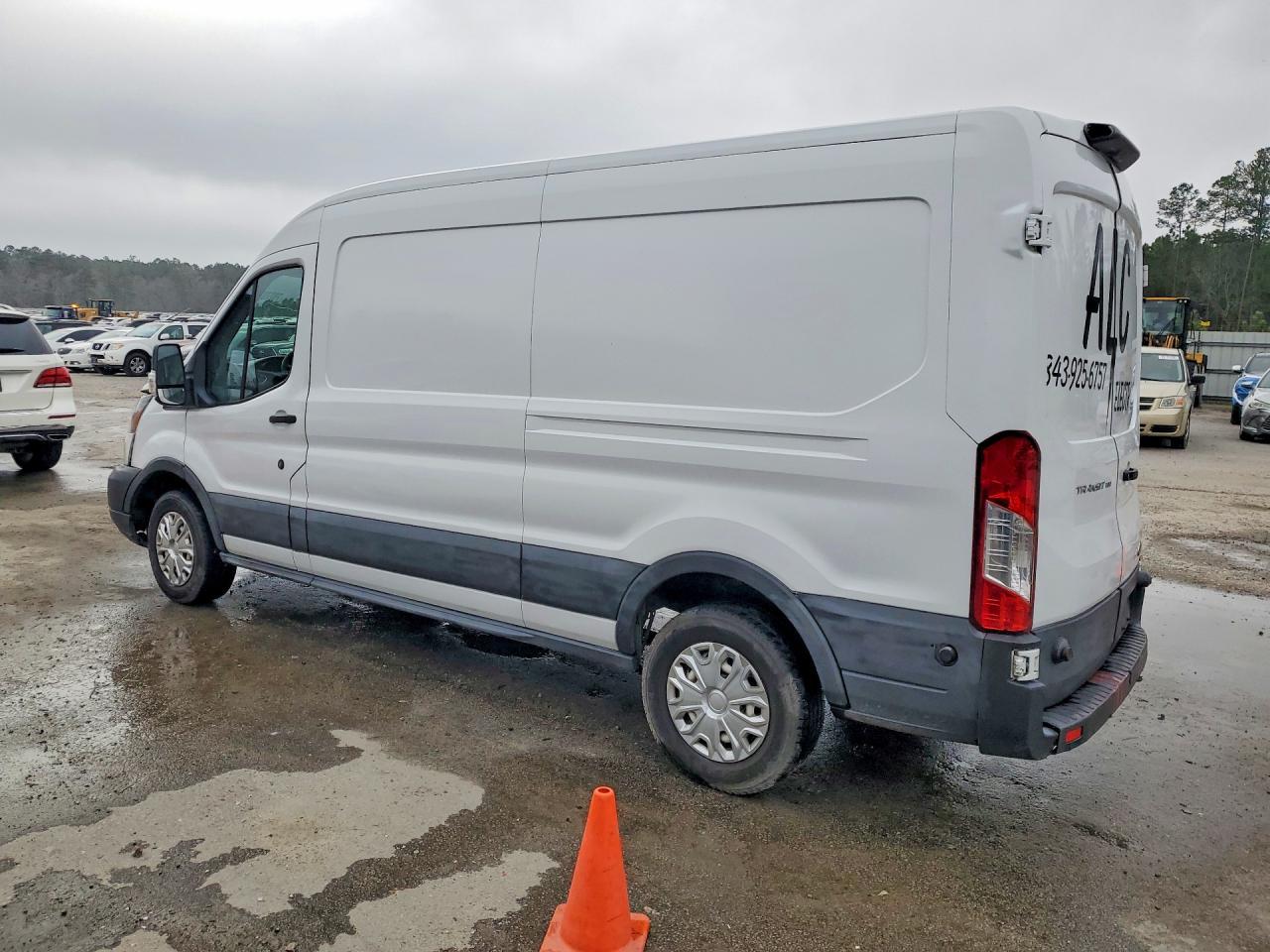 2019 Ford Transit T-150 Delivery Van - Фото 2
