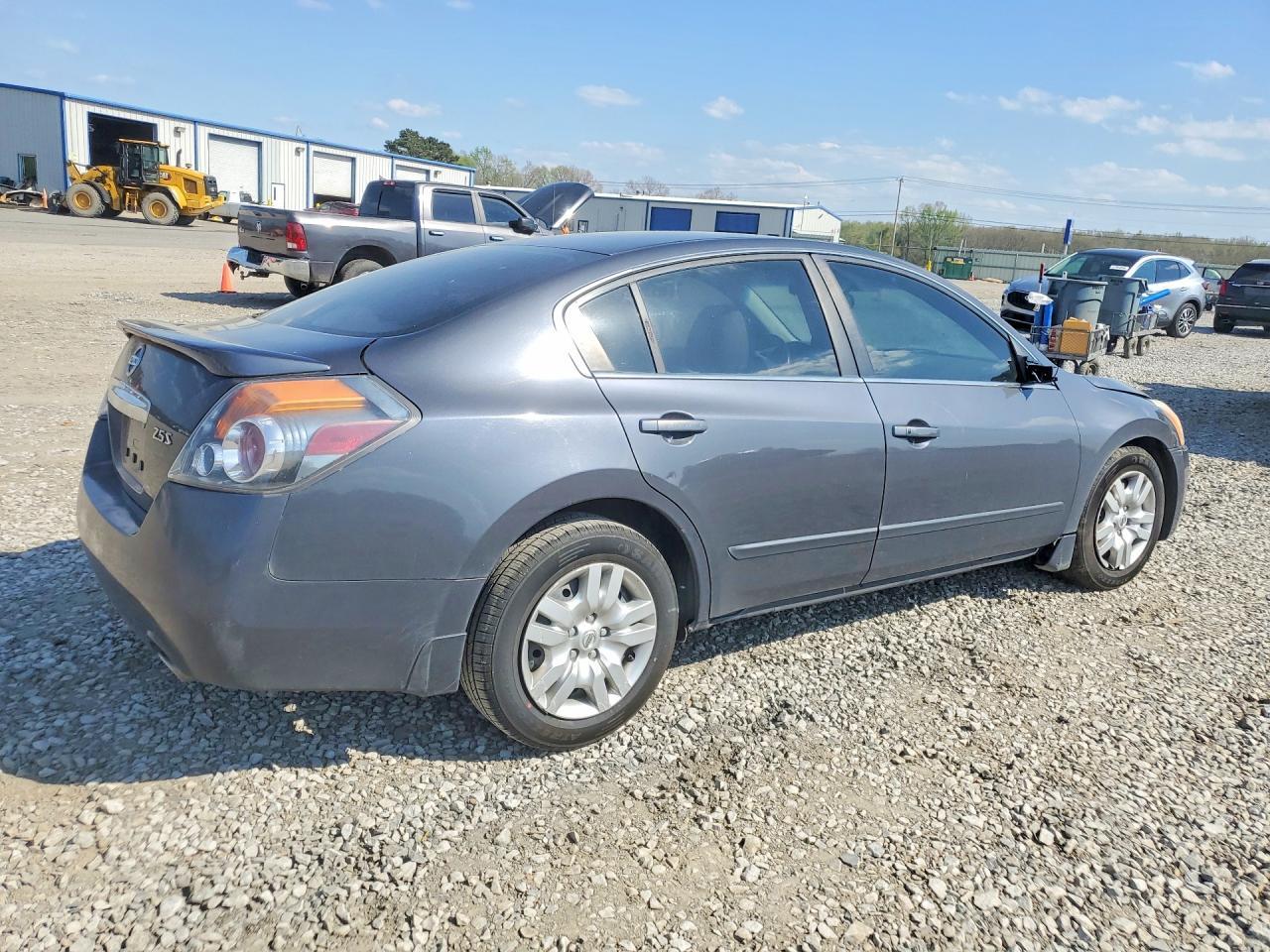 2012 Nissan Altima 2.5 - Image 3