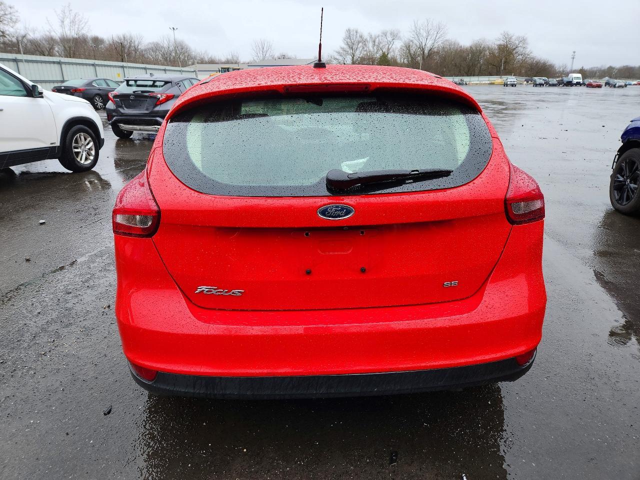 2017 Ford Focus Se - Фото 6