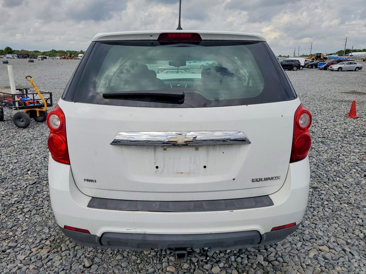 2013 Chevrolet Equinox Ls - Фото 6