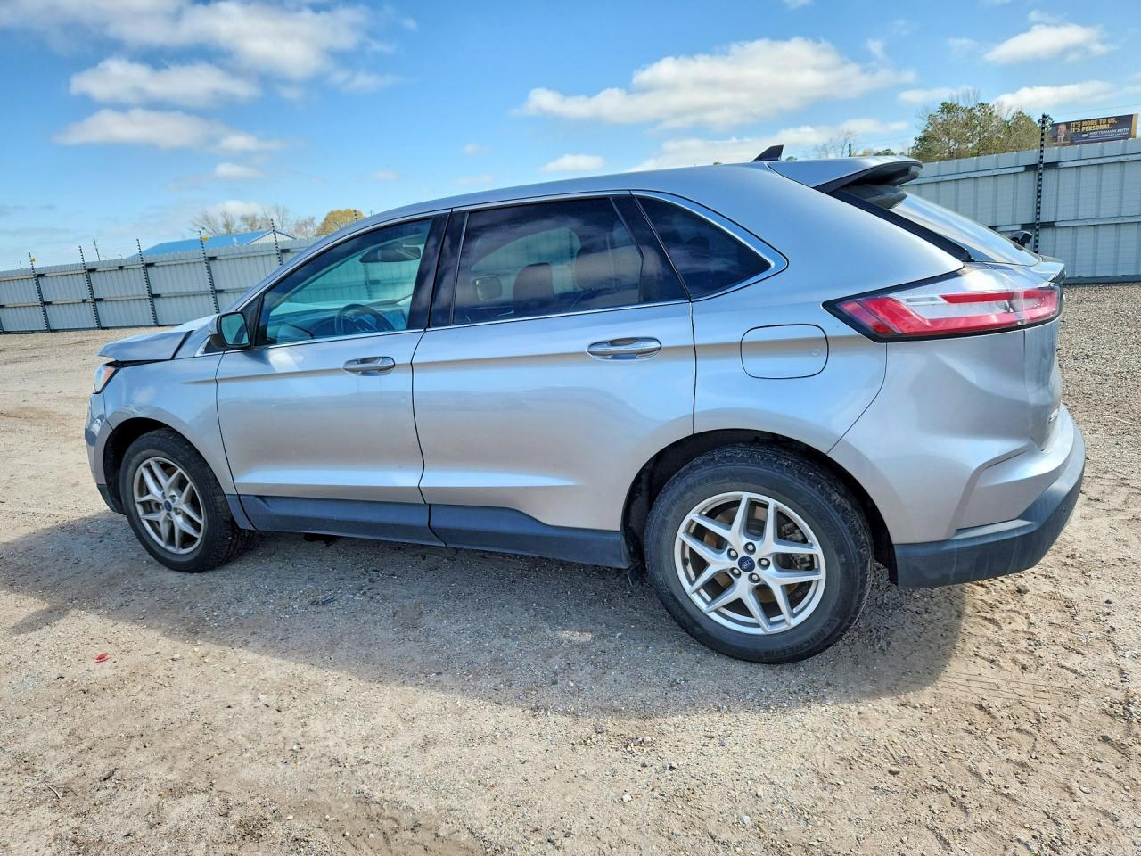 2022 Ford Edge Sel - Фото 2
