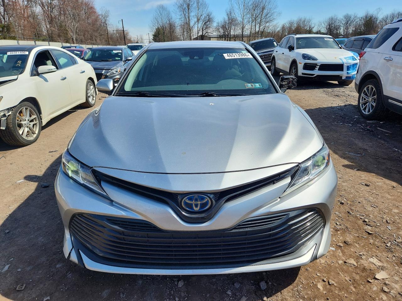 2020 Toyota Camry Hybrid Le - Фото 5