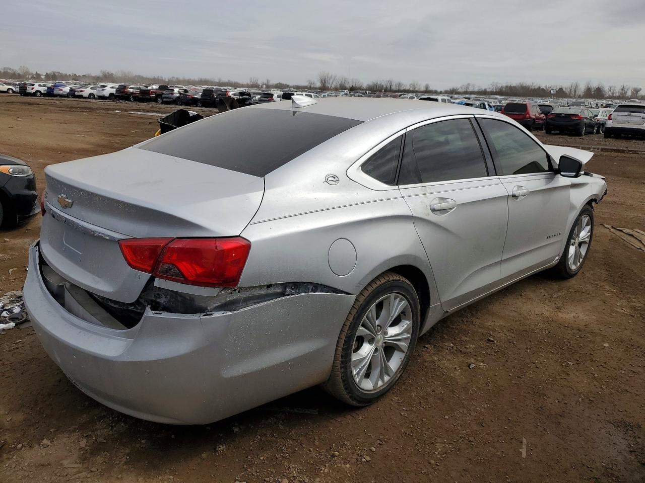 2015 Chevrolet Impala Lt - Image 3