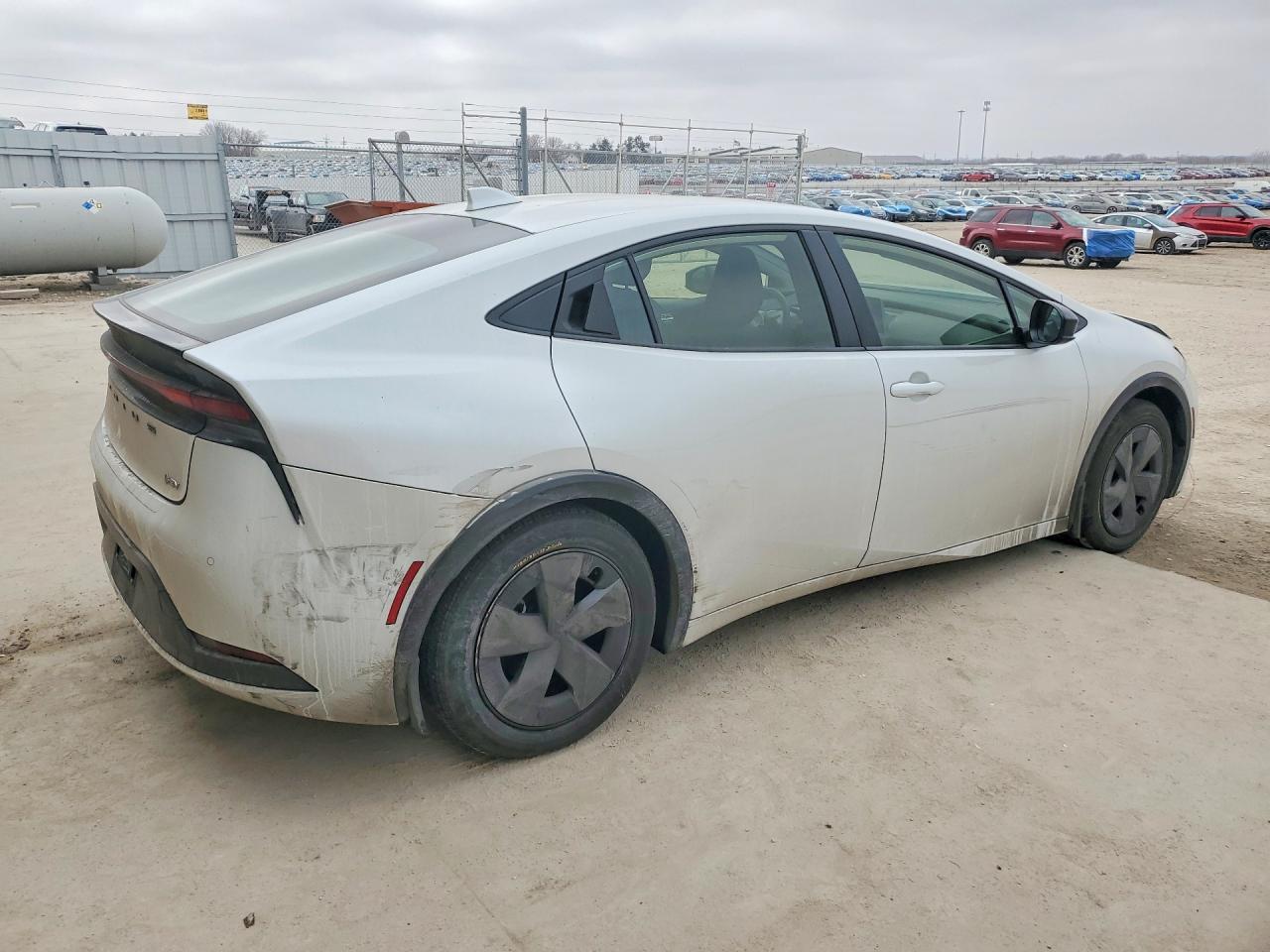 2024 Toyota Prius Le - Фото 3
