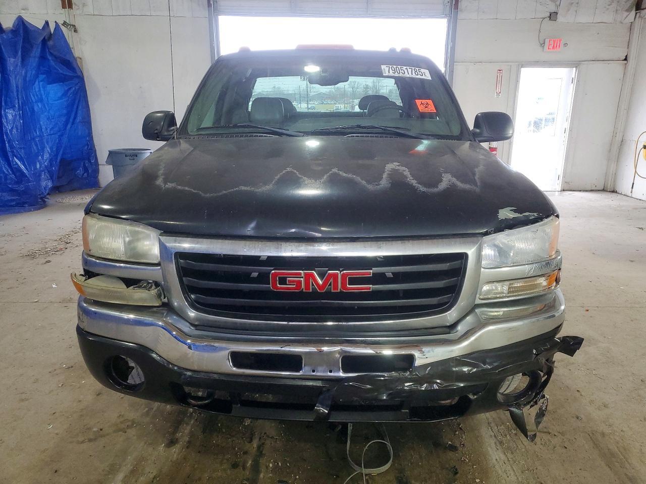 2003 GMC New Sierra K1500 - Фото 5
