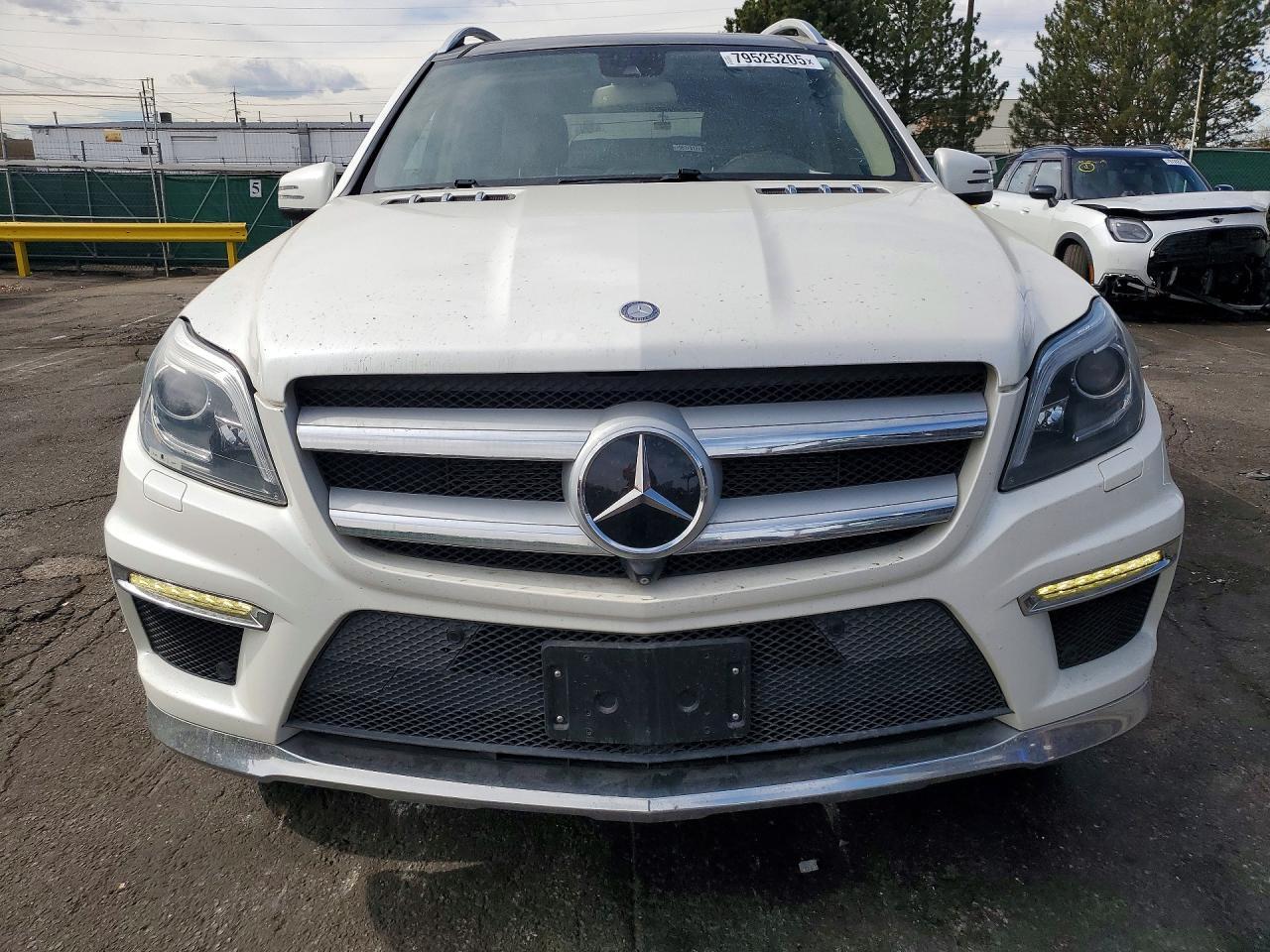 2015 Mercedes-Benz Gl 550 4Matic - Фото 5