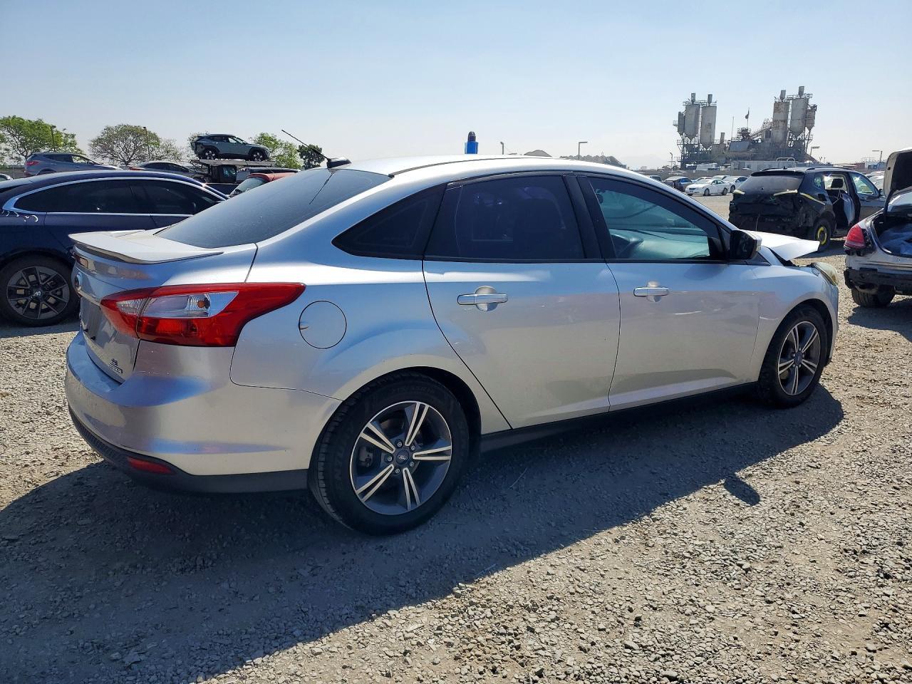 2014 Ford Focus Se - Image 3
