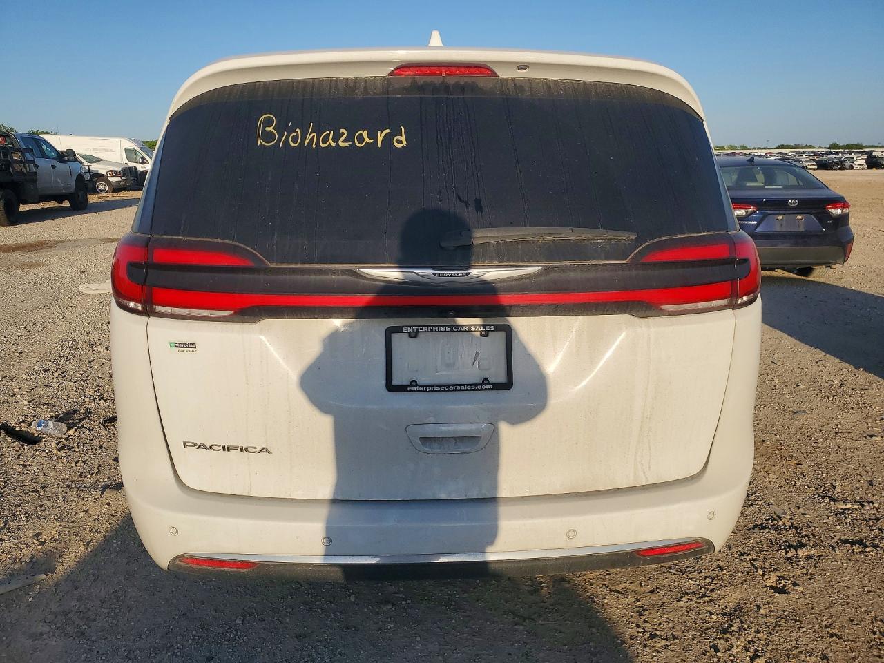 2022 Chrysler Pacifica Touring L - Фото 6