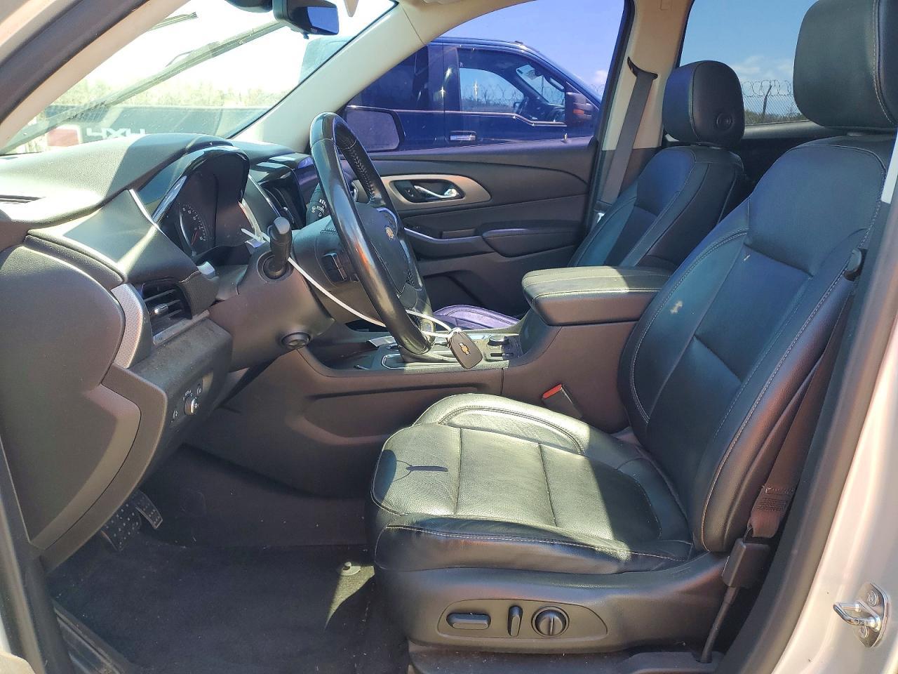 2019 Chevrolet Traverse Premier - Фото 7