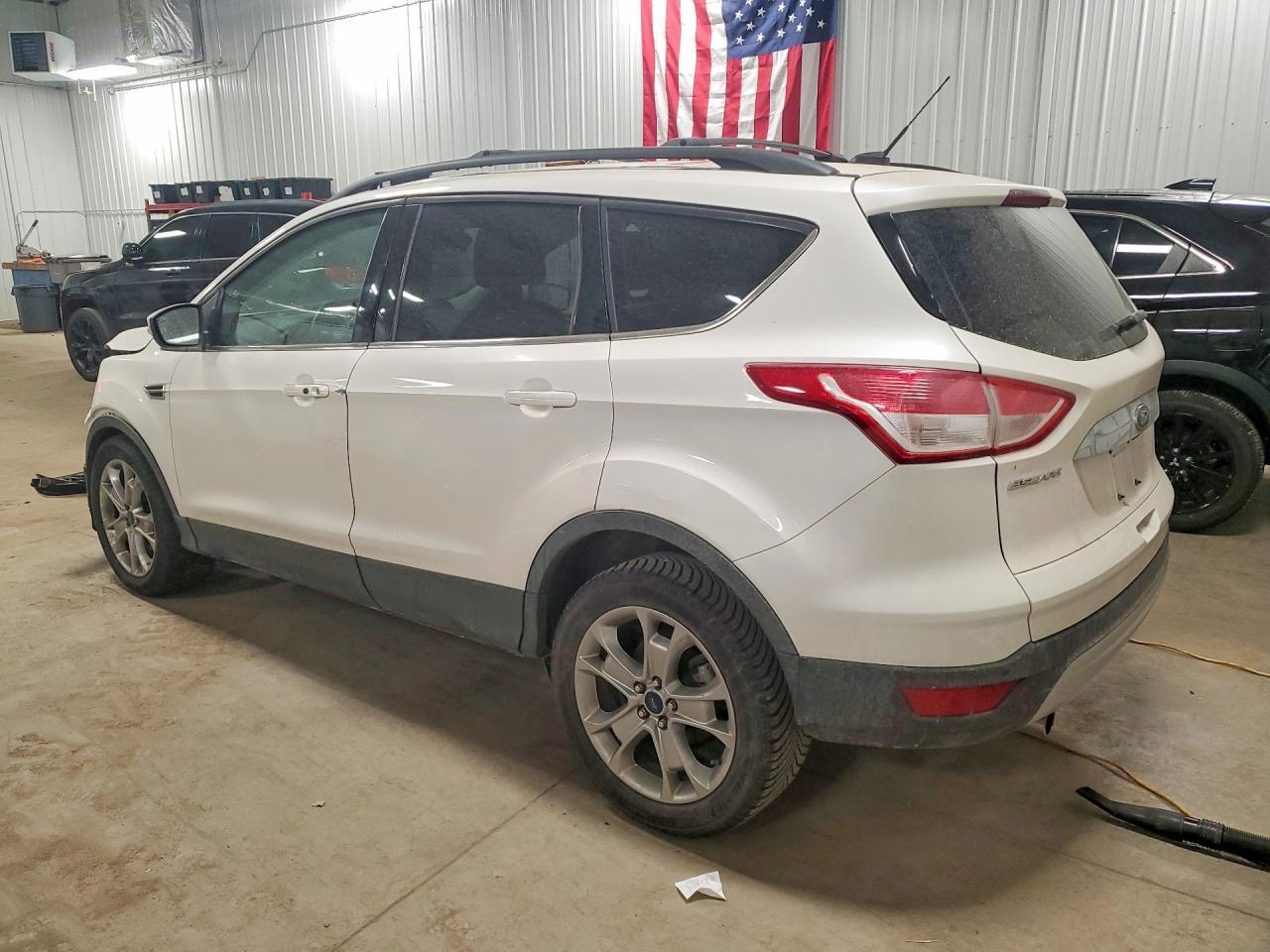 2013 Ford Escape Sel - Image 2