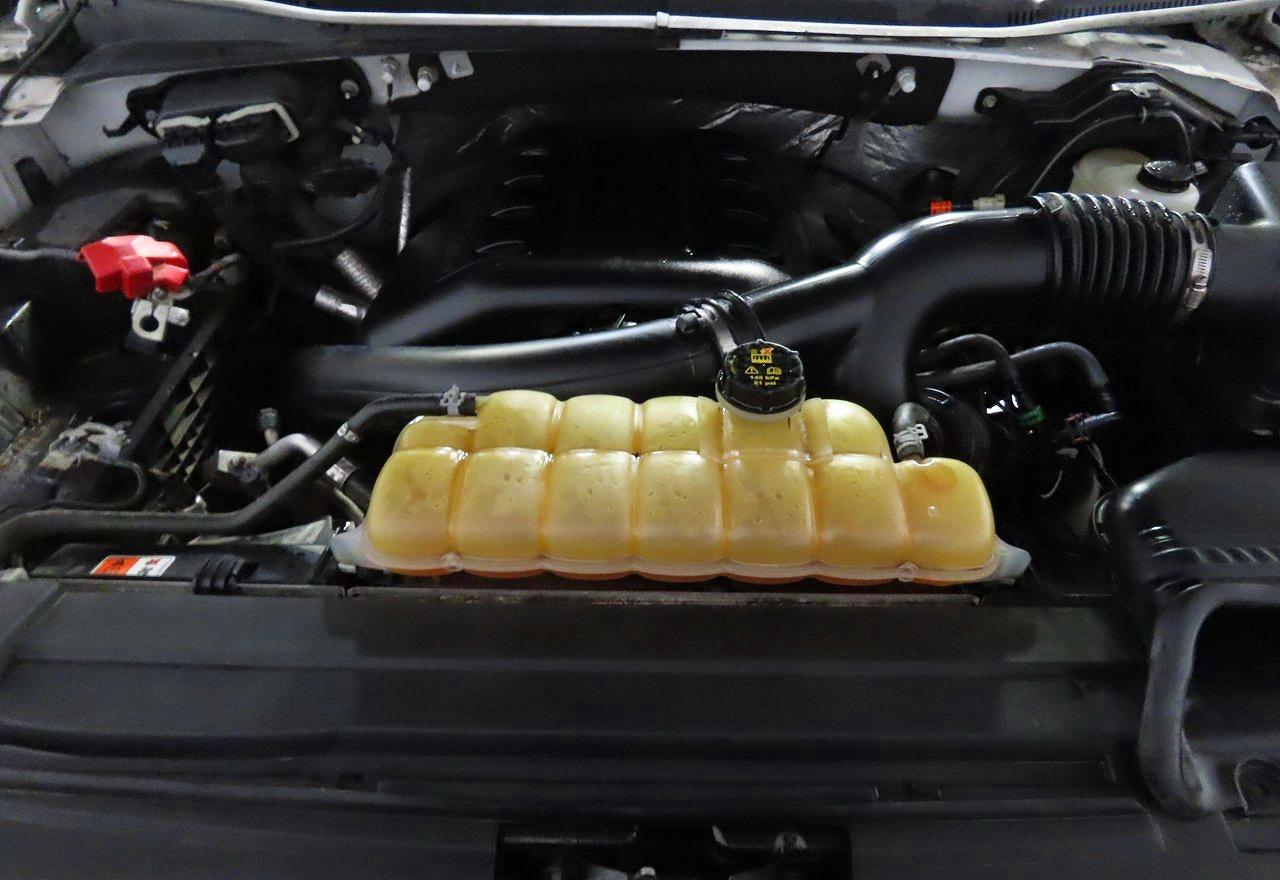 2015 Ford F150 Super Cab - Фото 7