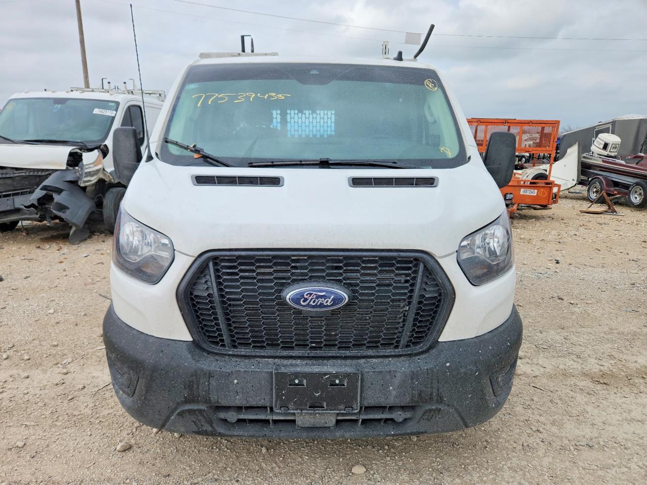 2025 Ford Transit 150 Utility / Service Van - Фото 5