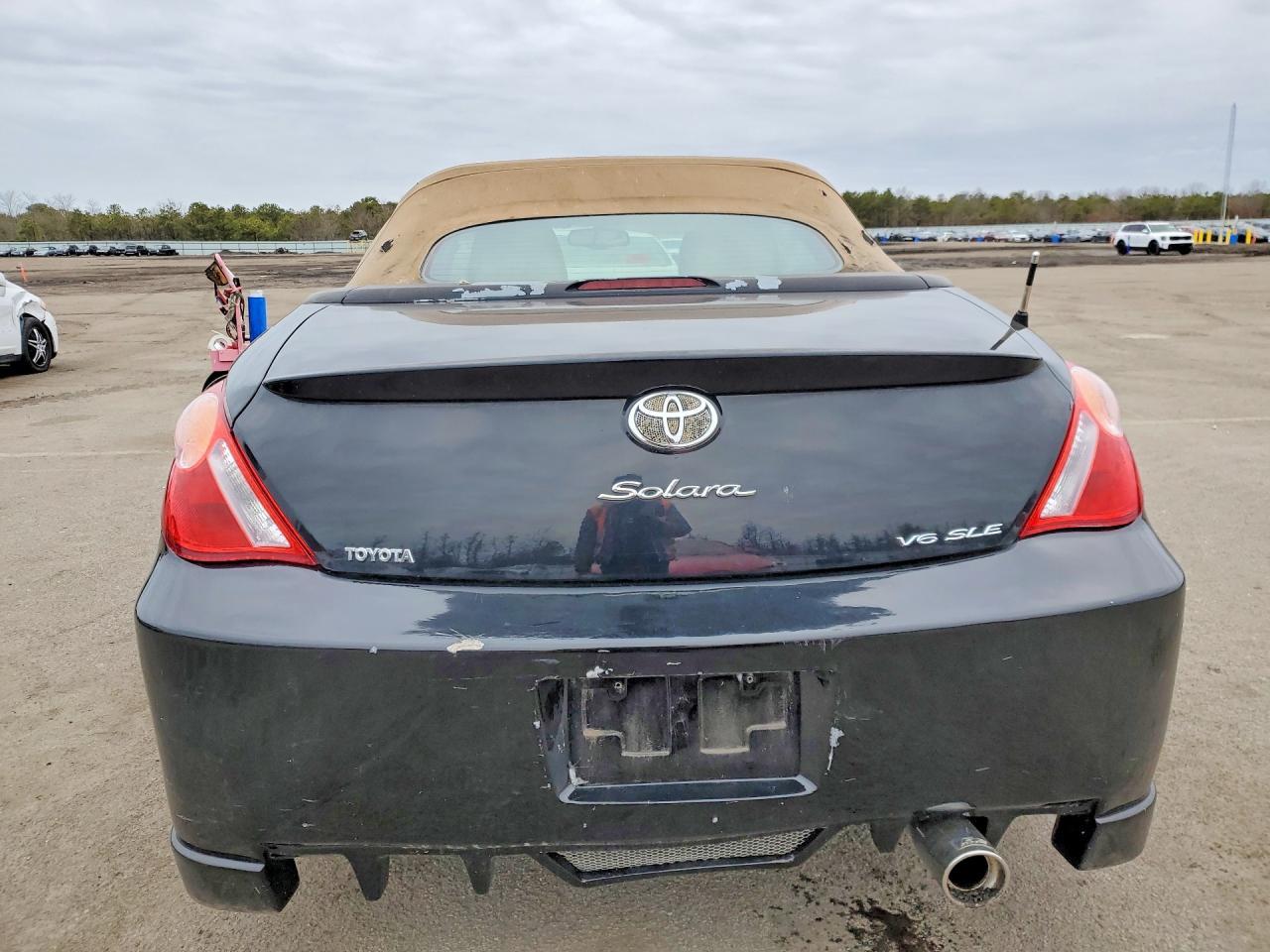 2005 Toyota Camry Solara Sle V6 - Image 6