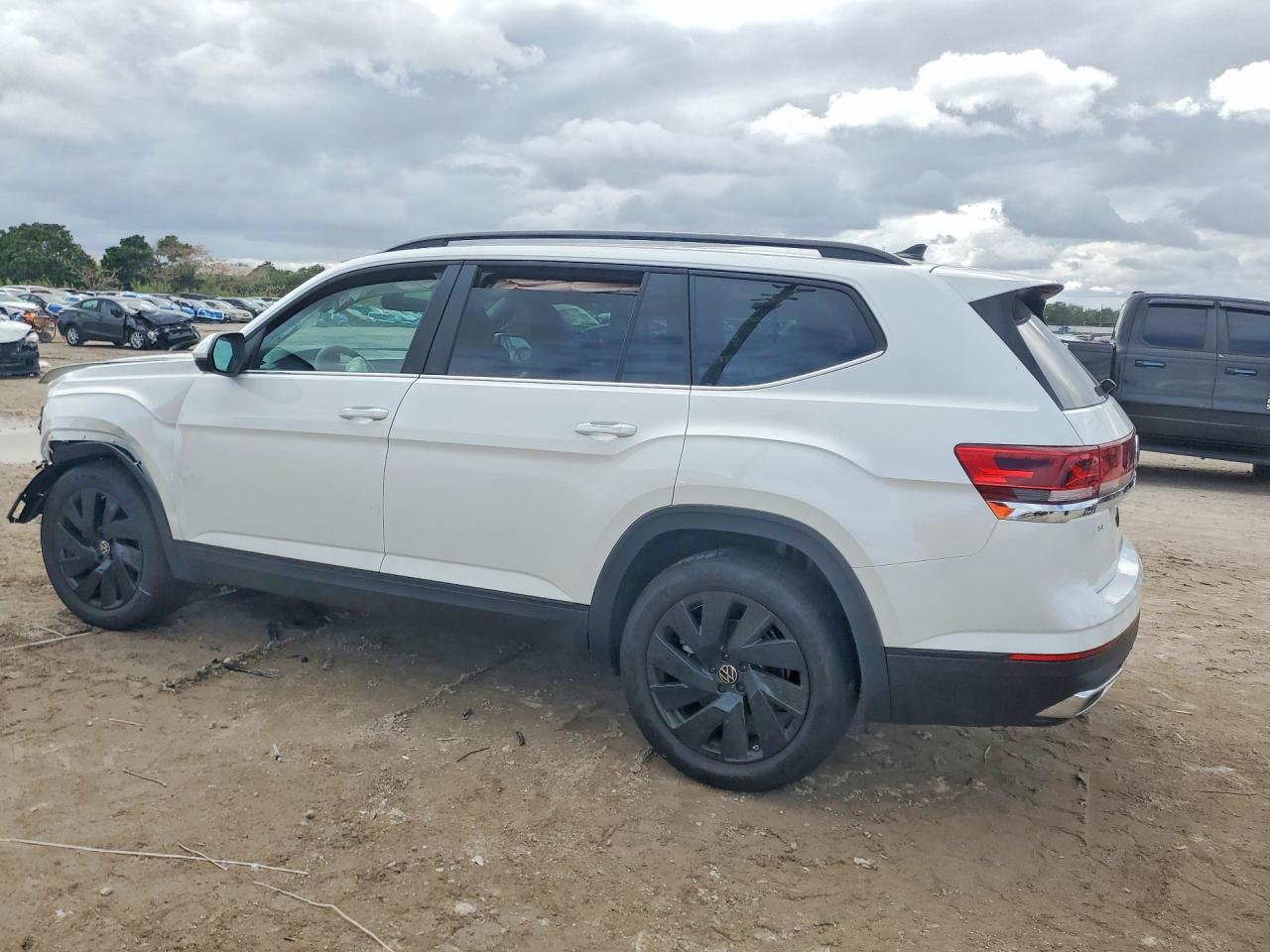 2026 Volkswagen Atlas Se - Фото 2