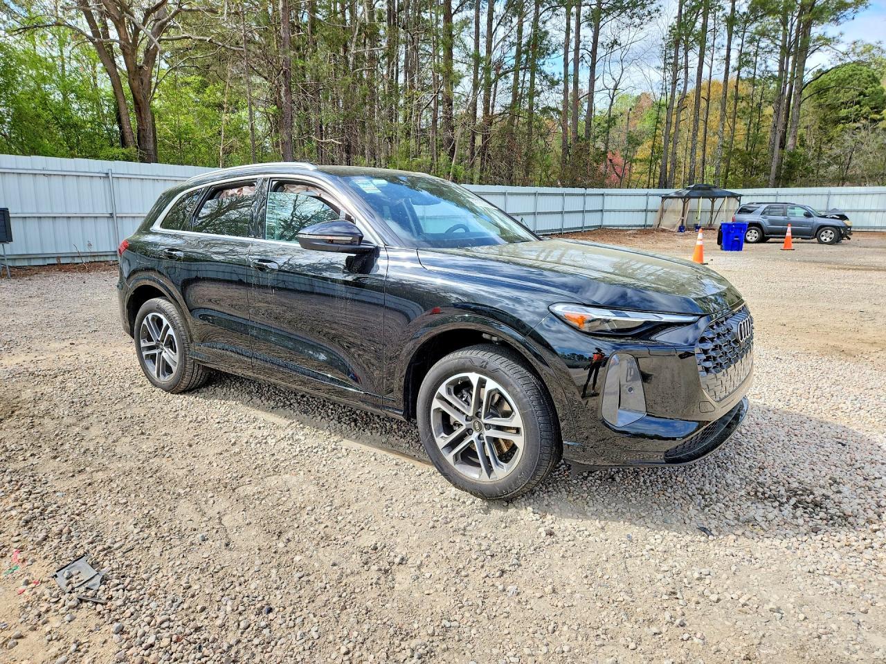 2025 Audi Q5 Premium - Фото 4
