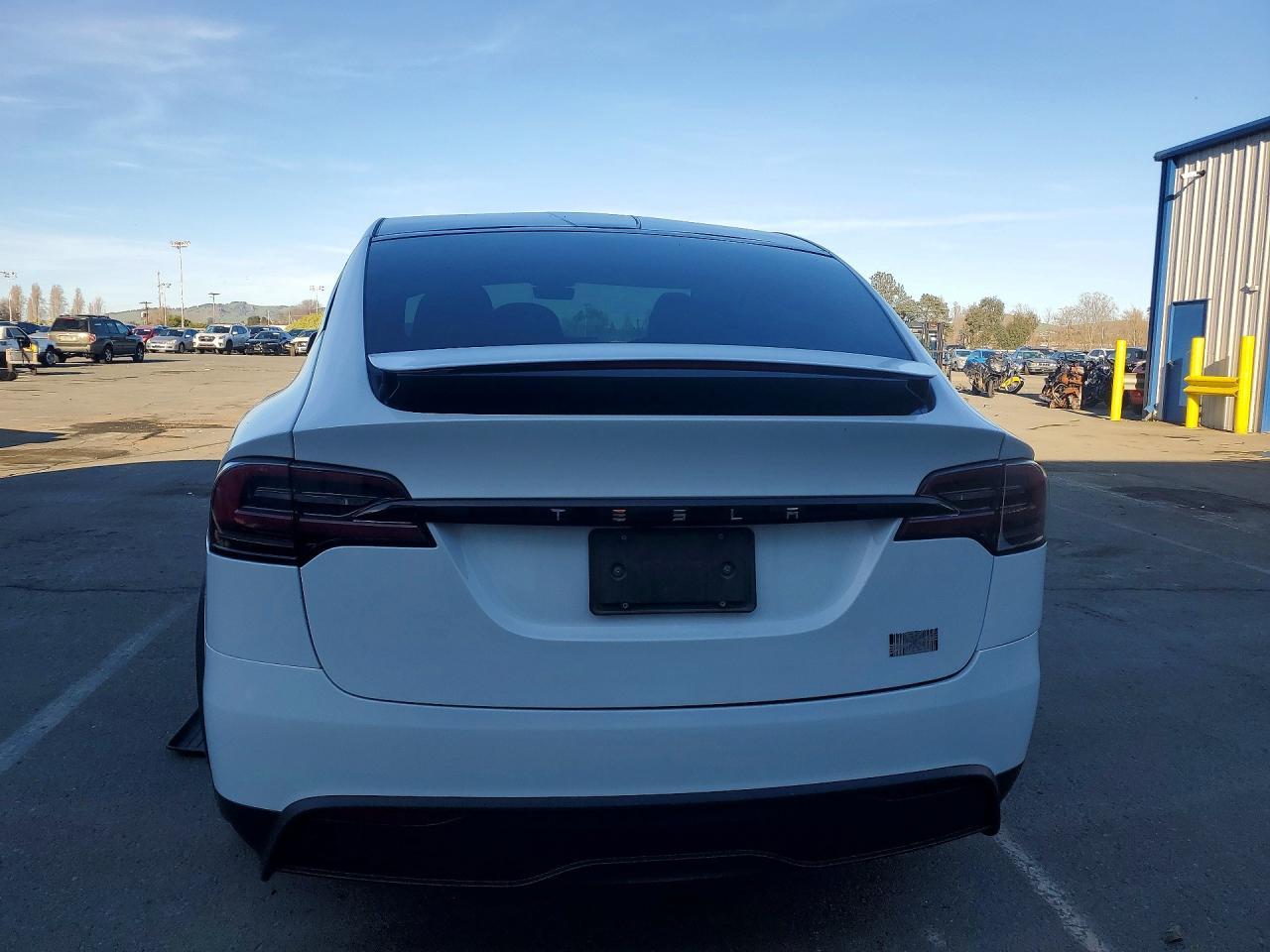 2024 Tesla Model X - Фото 6
