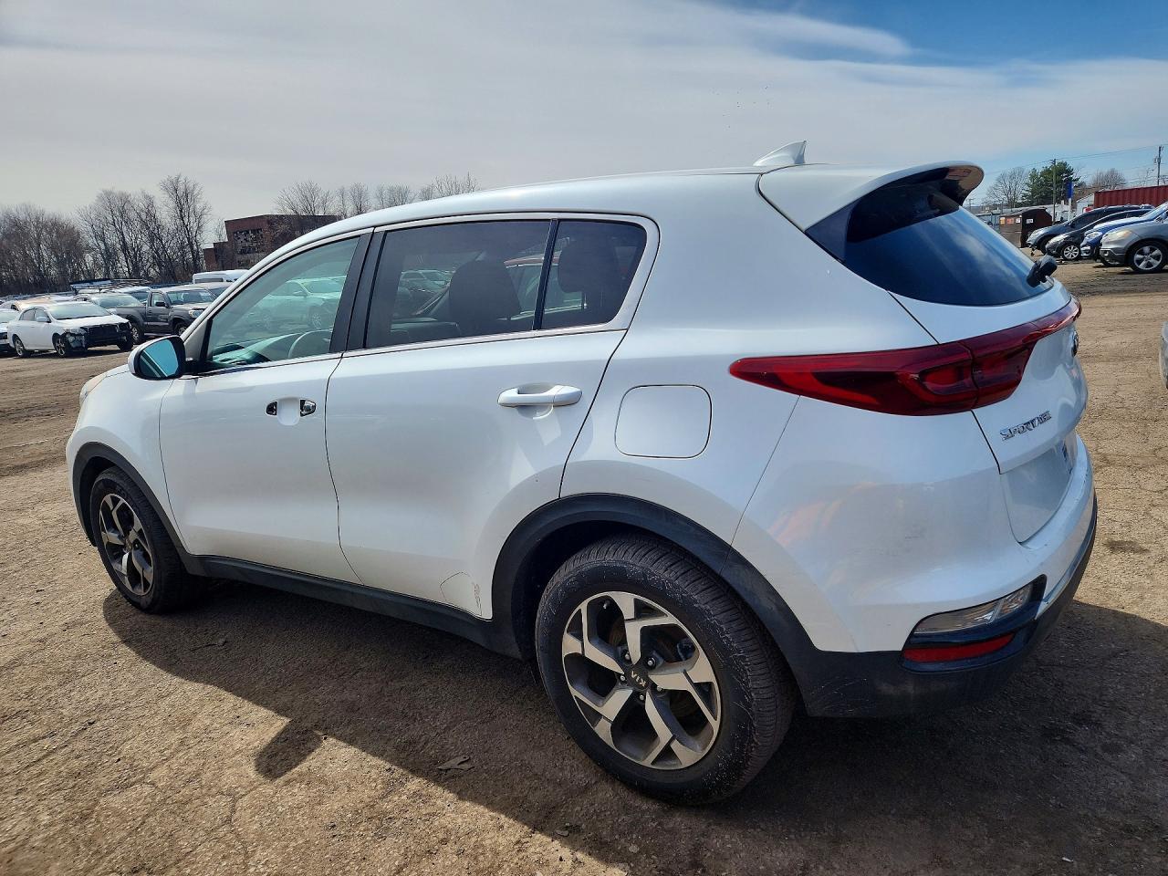 2021 Kia Sportage Lx - Image 2