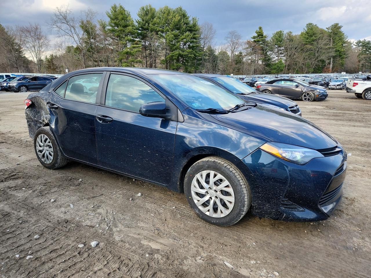 2019 Toyota Corolla Le - Image 4