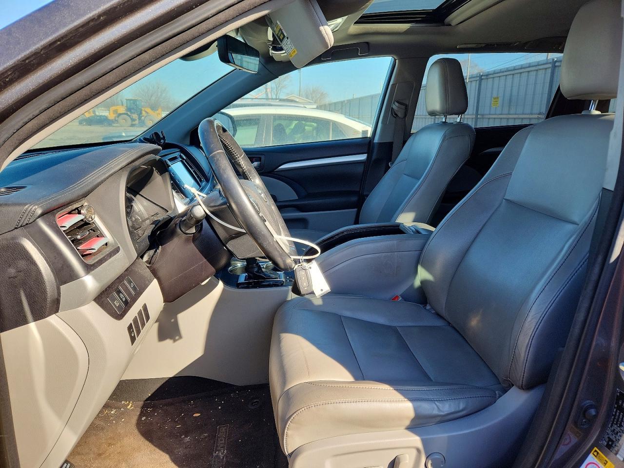 2018 Toyota Highlander Xle - Image 7