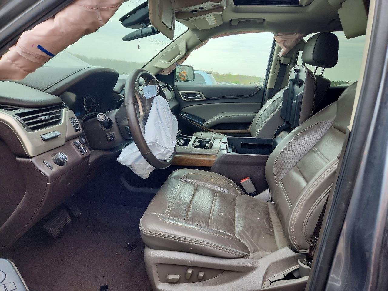 2020 GMC Yukon Denali - Фото 7