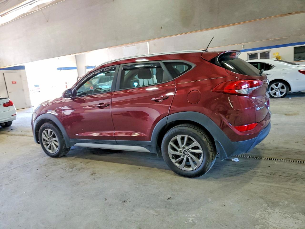 2017 Hyundai Tucson Se - Фото 2