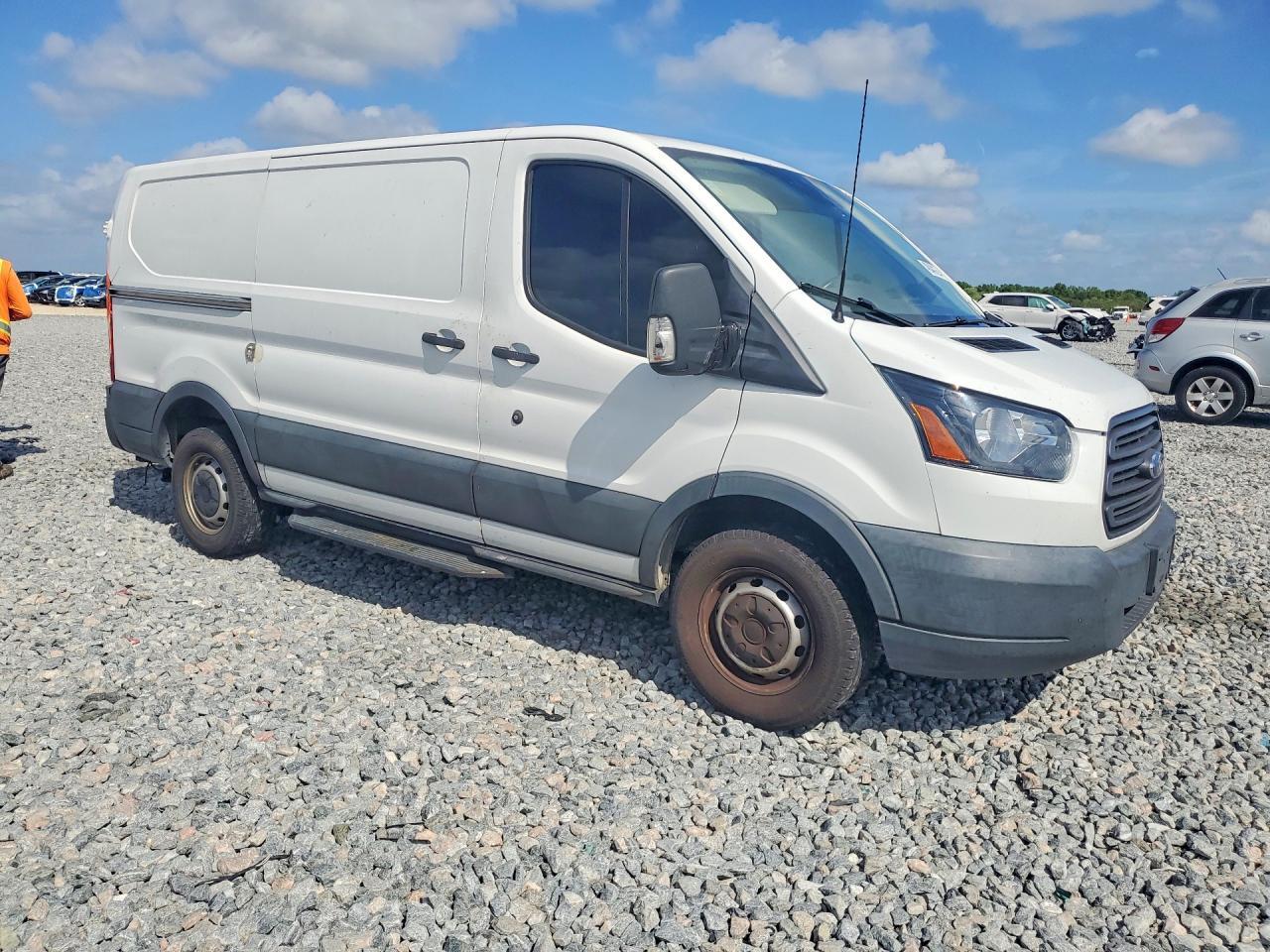 2016 Ford Transit T-250 Cargo - R&D - Pri Fleet - Фото 4