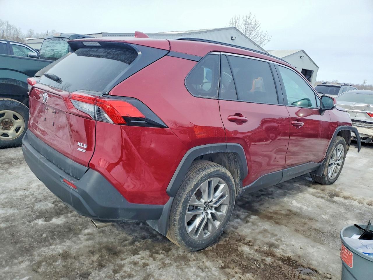 2022 Toyota Rav4 Xle - Фото 3