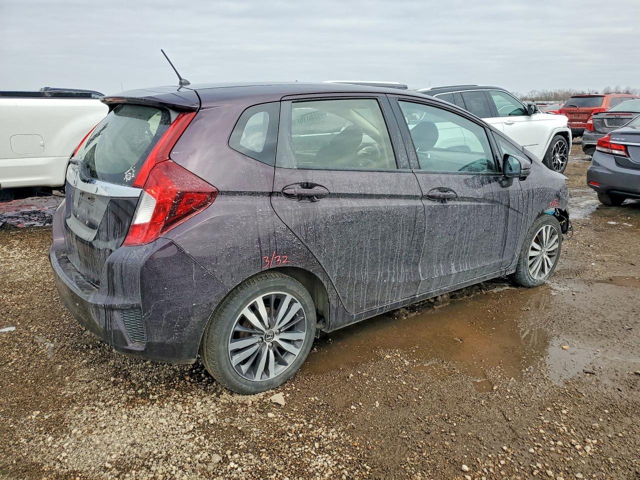 2017 Hond Fit Ex - Фото 3