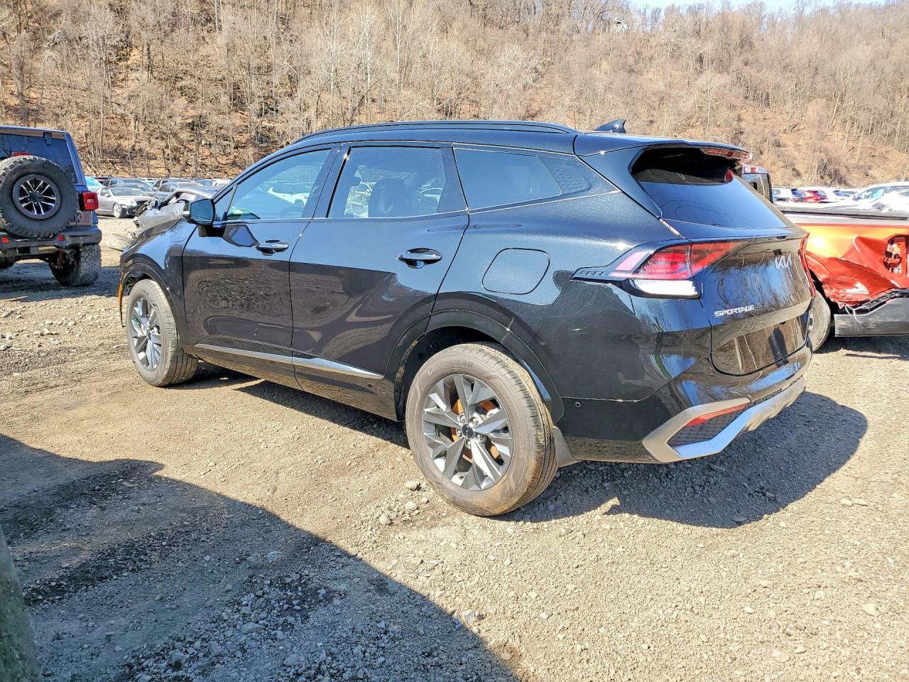 2025 Kia Sportage Hybrid Sx-Prestige - Image 2