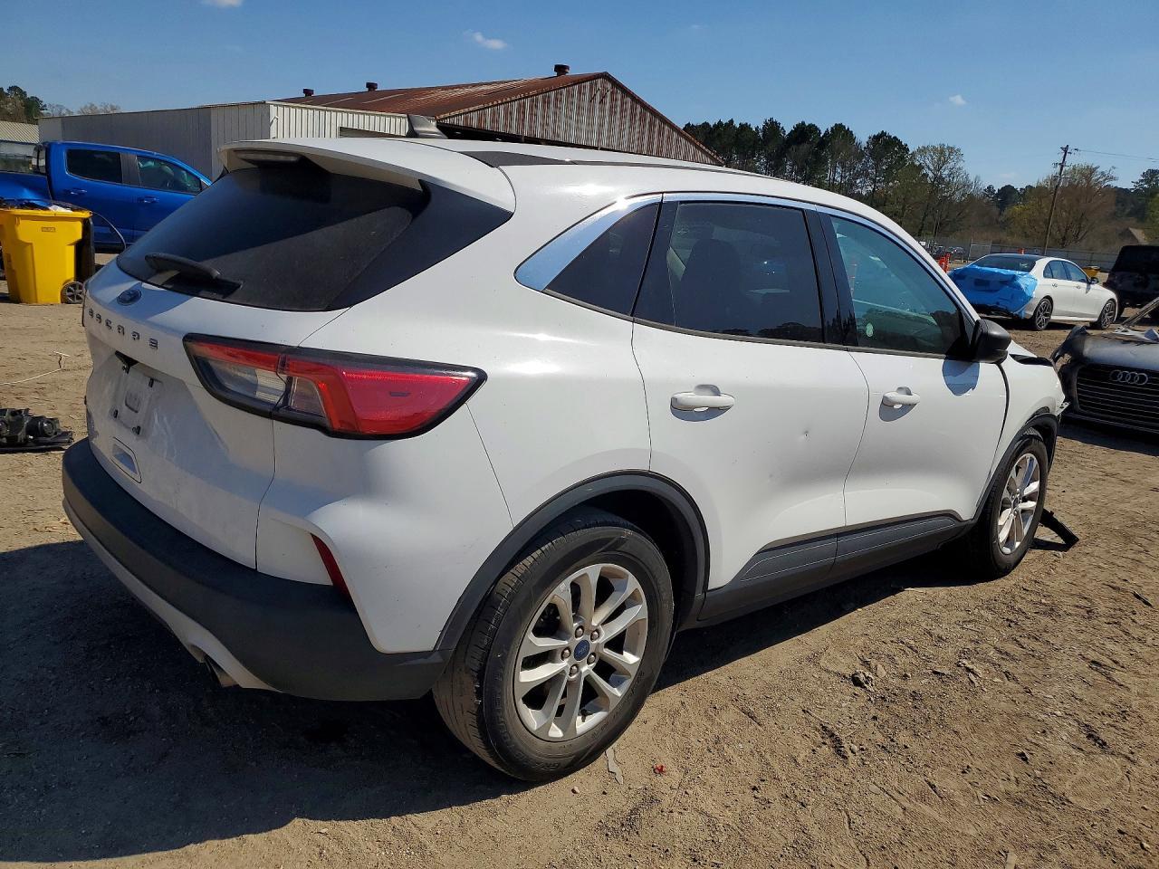 2022 Ford Escape Se - Image 3