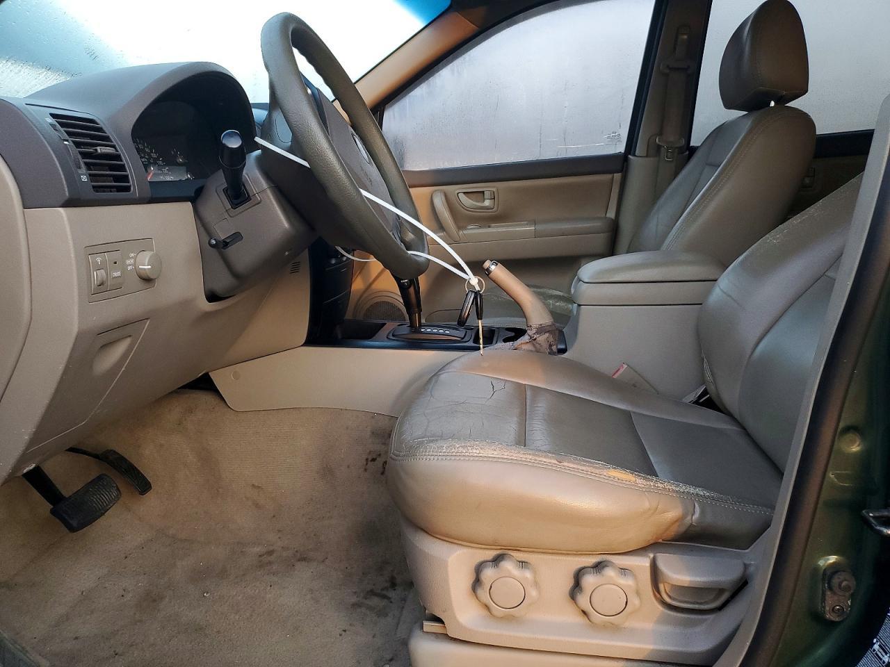 2004 Kia Sorento - Фото 7