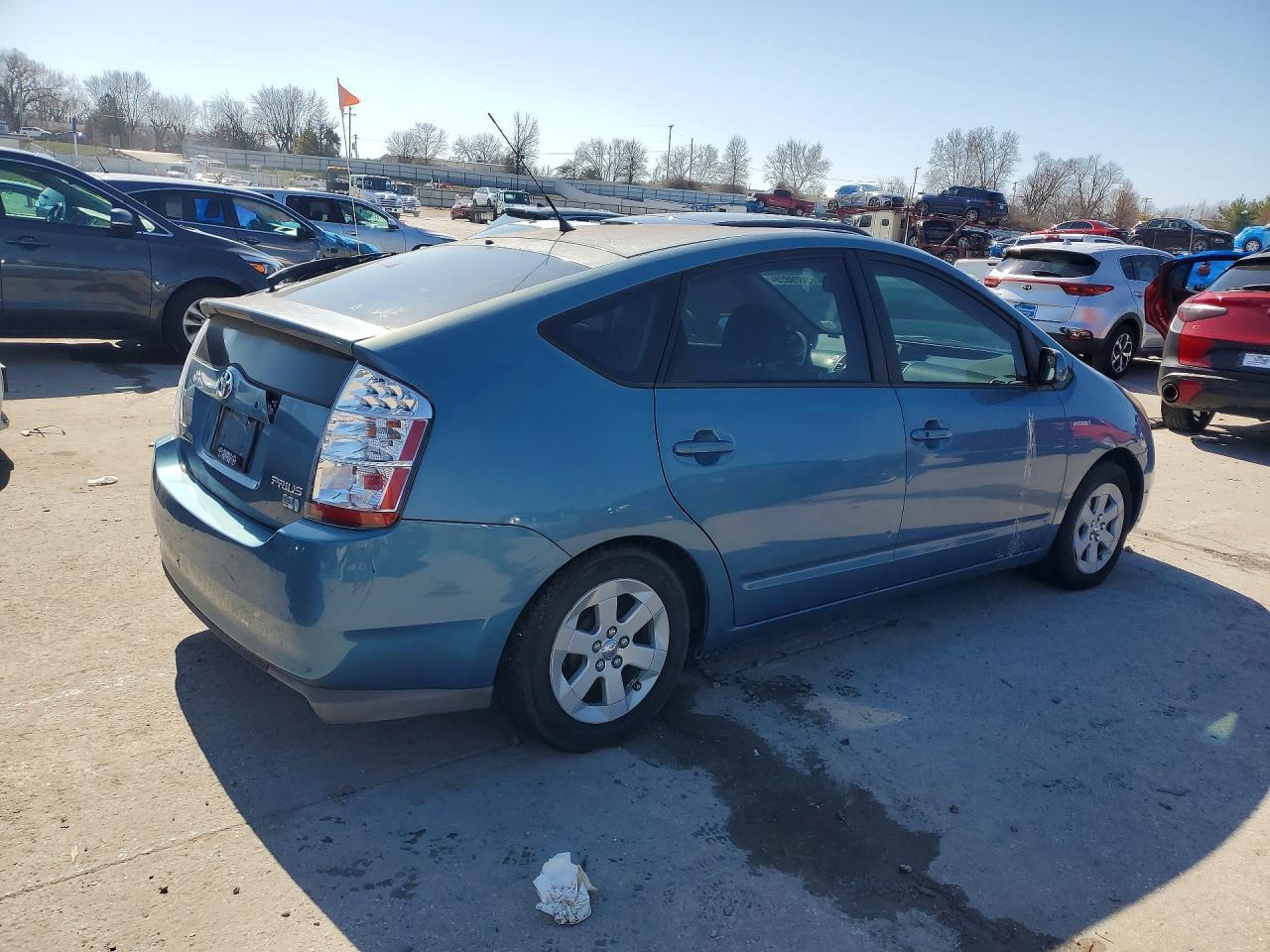 2008 Toyota Prius Base - Фото 3